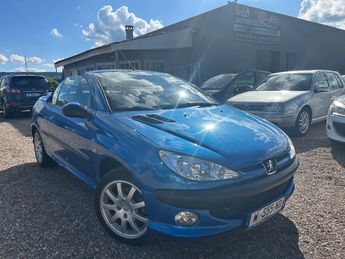  Voir détails -Peugeot 206 CC 2.0 16V 136 PREMIUM à Uckange (57)