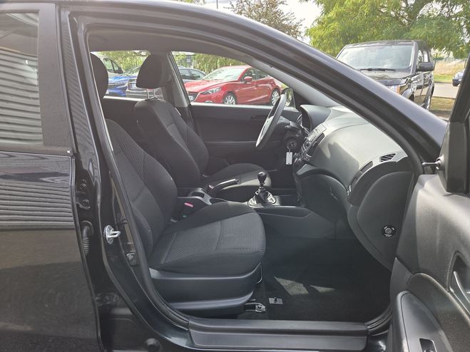 Hyundai I30 1.4 PACK ISG 5P NOIR  de 2010
