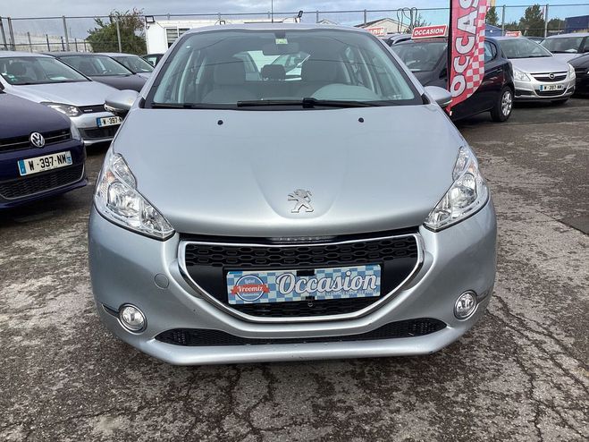 Peugeot 208 1.4 HDI Active Argent Mtallis de 2012