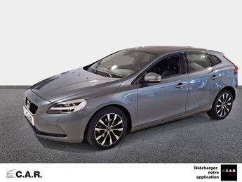  Voir détails -Volvo V40 BUSINESS D2 AdBlue 120 ch Momentum à  La Rochelle (17)