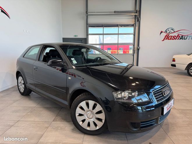 Audi A3 1.9 TDi 105cv-2005 Noir de 2005