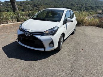  Voir détails -Toyota Yaris HSD 100H BUSINESS 5P à Sainte-Maxime (83)
