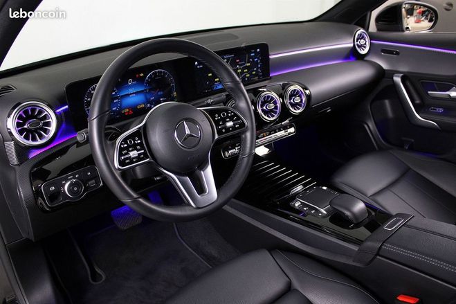 Mercedes Classe A 250 E 160+102CH STYLE LINE 8G-DCT CUIR N Bleu de 2021