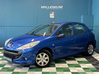  Voir détails -Peugeot 206 1.4 HDI FAP ACCESS 5P à Royan (17)