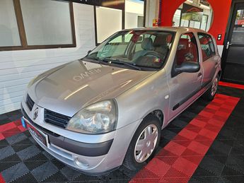 Voir détails -Renault Clio  à Blois (41)
