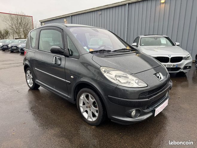 Peugeot 1007 1.6 HDI 110 CH Sporty Pack Gris de 2008