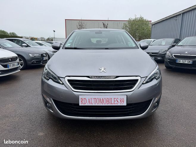 Peugeot 308 1.2 PTEC 130 CH Allure Gris de 2014