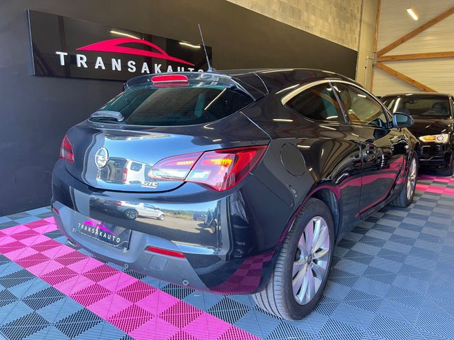 Opel Astra GTC 2.0 CDTI 165 ch FAP Start/Stop - Fin Noir de 2012