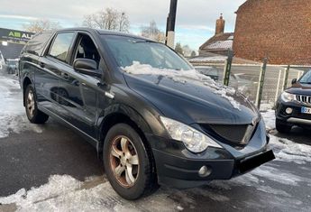  Voir détails -Ssangyong Actyon BVA SPORTS 200 XDI  à Harnes (62)