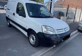  Voir détails -Citroen Berlingo 800KG 1.6 HDI75 CFT à Harnes (62)