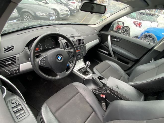 BMW X3 E83  xDrive20d 177ch Luxe NOIR de 2010