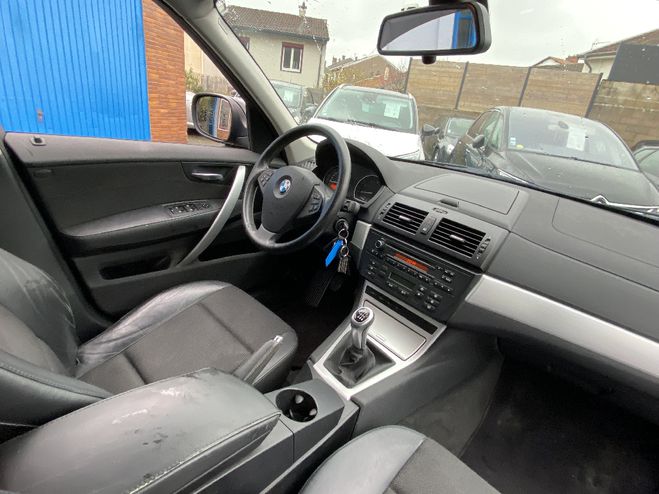 BMW X3 E83  xDrive20d 177ch Luxe NOIR de 2010