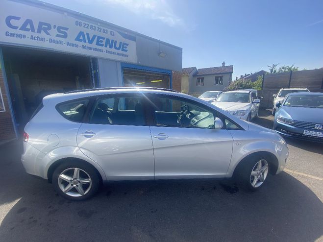 Seat Altea Xl 1.6 TDI 105 ch FAP CR Sport Gris clair de 2012