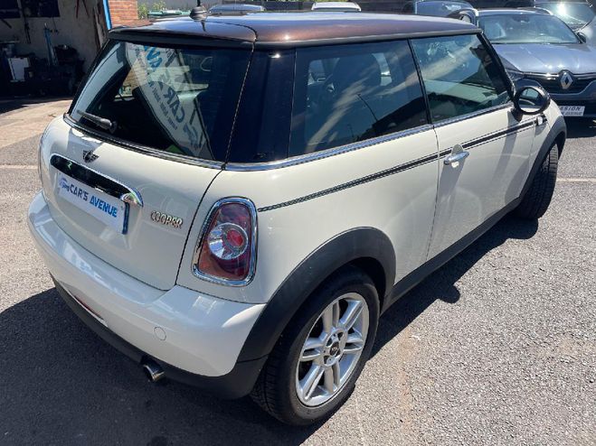 Mini Mini 122 CH COOPER GREEN PACK BLANC de 2012