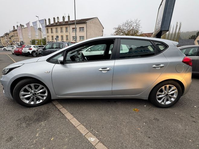 Kia Ceed 1.6 CRDi 136 ch ISG Active Grise de 2015