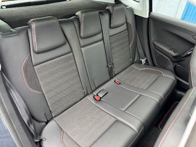 Peugeot 2008 1.2 PureTech 110ch SetS BVM5 GT Line GRIS de 2018