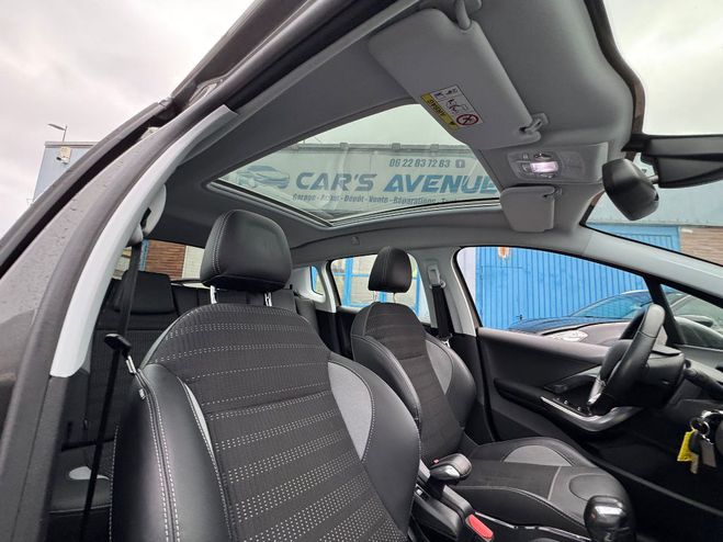Peugeot 2008  PureTech 82ch SetS BVM5 Active Business GRIS de 2018