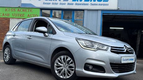 Citroen C4 PureTech 110 Live 2015 d'occasion a Essey-l�s-Nancy (54)