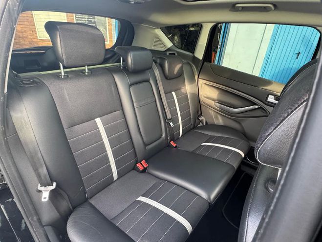 Ford Kuga  2.0 TDCi 140 DPF 4x2 Titanium NOIR de 2012