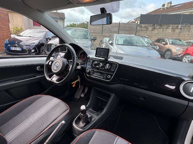 Volkswagen Up 1.0 75 Srie Limite Groove Up! BLANC de 2014