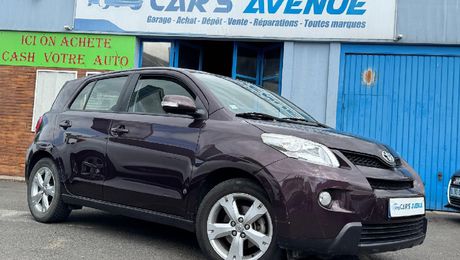 Toyota Urban Cruiser  90 D-4D FAP 2WD Life 2009 d'occasion a Essey-l�s-Nancy (54)