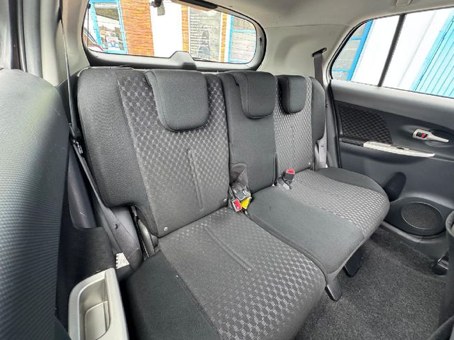 Toyota Urban Cruiser  90 D-4D FAP 2WD Life INC. de 2009