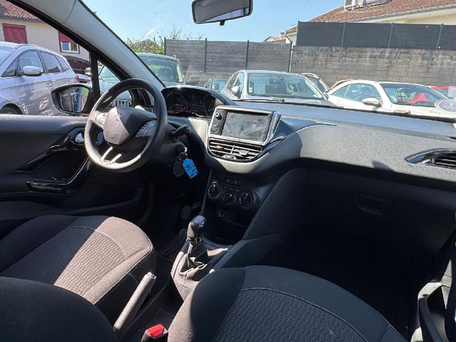 Peugeot 208  PureTech 82ch SetS BVM5 Active NOIR de 2019