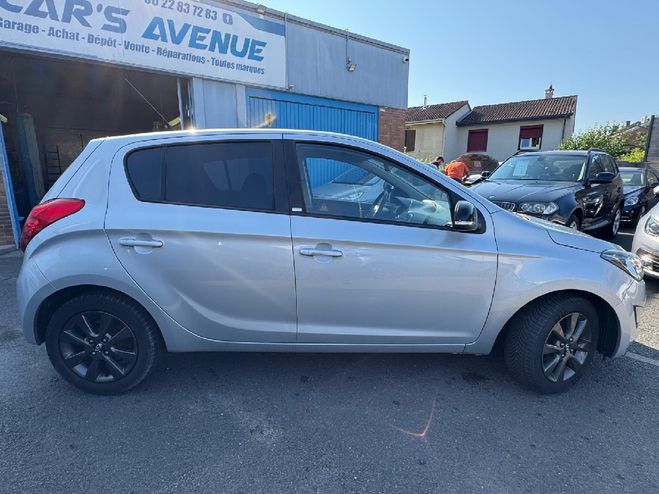 Hyundai I 20 1.2 85 Pack Evidence GRIS de 2014