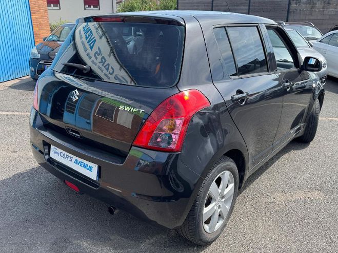 Suzuki Swift 1.3 DDiS 75ch Swift In The City NOIR de 2010