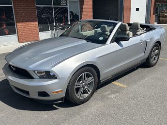  Voir détails -Ford Mustang 3,7L V6 305 BVA CUIR à Senlis (60)
