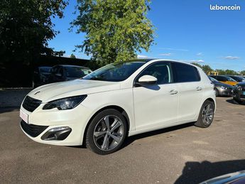  Voir détails -Peugeot 308 1.2 PTEC 130 CH EAT6 Feline à Monteau (89)