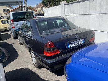  Voir détails -Mercedes Classe C 180 CLASSIC BA à Sevran (93)