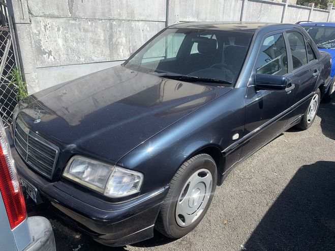 Mercedes Classe C 180 CLASSIC BA BLEU METAL de 1999