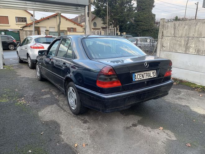 Mercedes Classe C 180 CLASSIC BA BLEU METAL de 1999