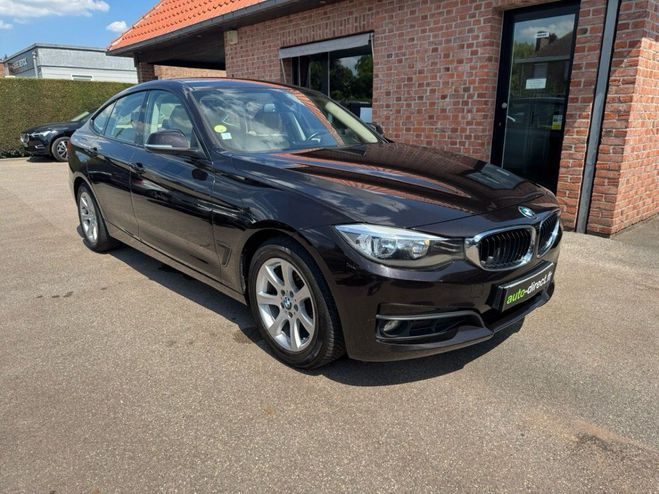 BMW Serie 3 Gran Turismo (F34) 318D 143CH BUSINESS Noir de 2014