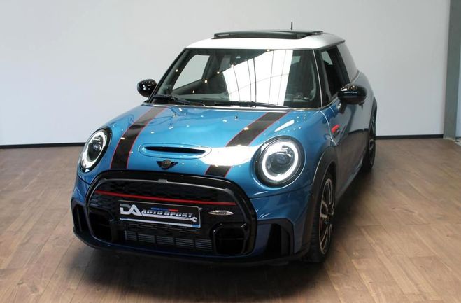 Mini One 2.0i - 231 - BVA Sport F56 LCI COUPE Joh BLEU CLAIR de 2023