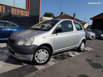  Voir détails -Toyota Yaris 1.0 68CH SOL 3P à Morsang-sur-Orge (91)
