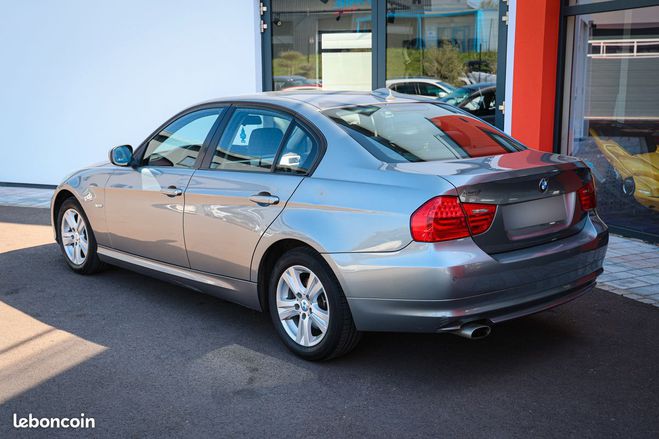 BMW Serie 3 E90 318d 2.0 143ch confort Bote manuell Gris de 2008