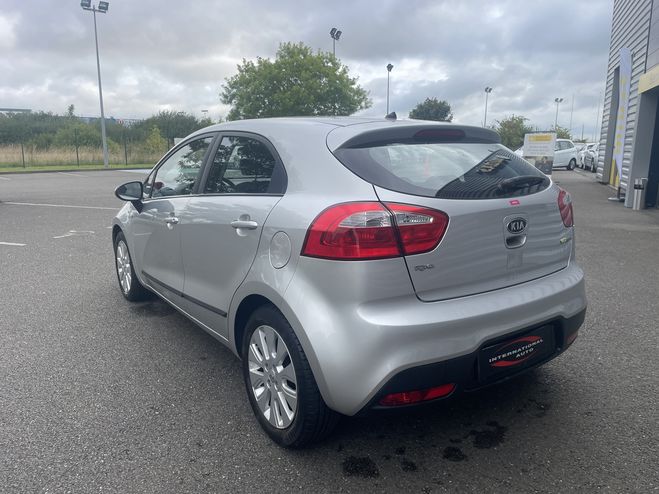 Kia Rio 1.1 CRDI ACTIVE ISG 5P GRIS  de 2012