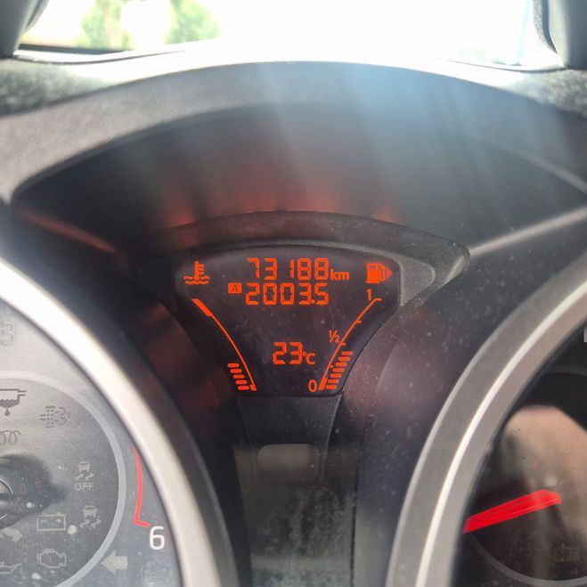 Nissan Juke (2) 1.5 DCI 110 BUSINESS EDITION EURO6 Gris fonc de 2017