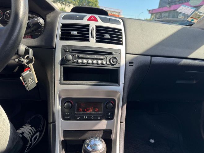 Peugeot 307 (2) BREAK 1.6 HDI 110 CONFORT PACK Gris fonc de 2007