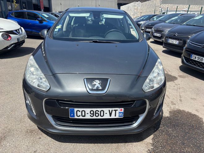 Peugeot 308 (2) 1.6 E-HDI 110 FAP BLUE LION ALLURE B Gris fonc de 2013