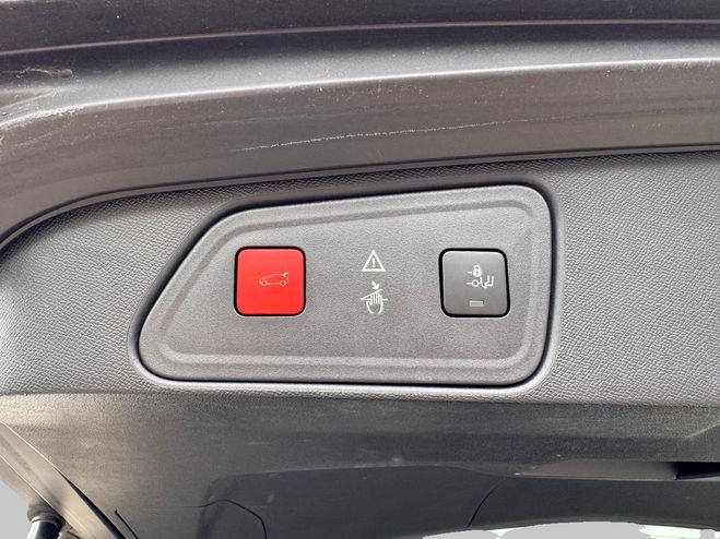 Peugeot 3008 II (2) 1.2 L 130 S&S ALLURE EAT8 Gris fonc de 2019