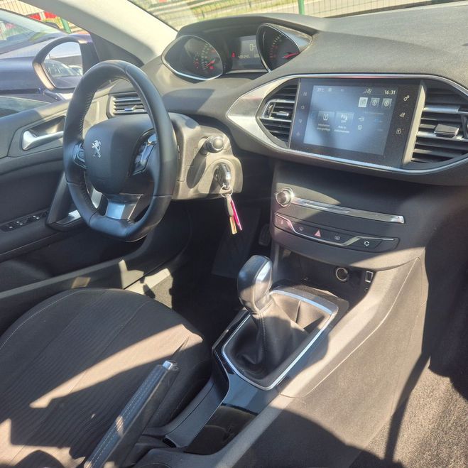 Peugeot 308 II 1.6 HDI 92 ALLURE BELLE  Bleu de 2014