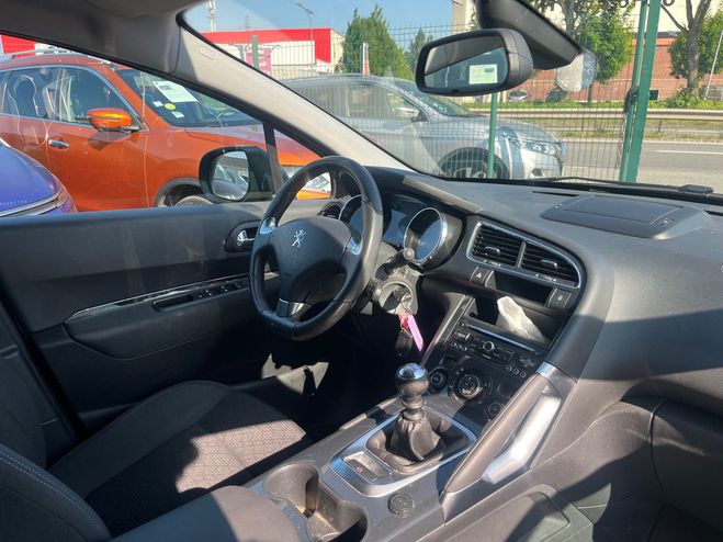 Peugeot 3008 (2) 1.2 L 130 CHV S&S ALLURE MOTEUR CHAN Noir de 2016