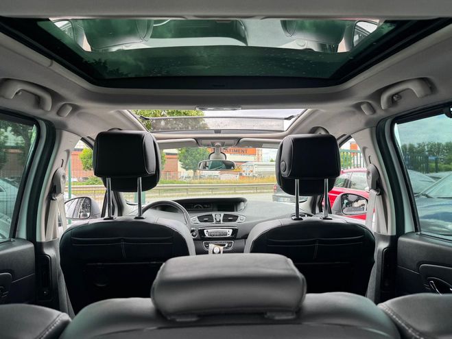 Renault Scenic III (2) 1.2 TCE 130 ENERGY BOSE EDITION  Blanc de 2013