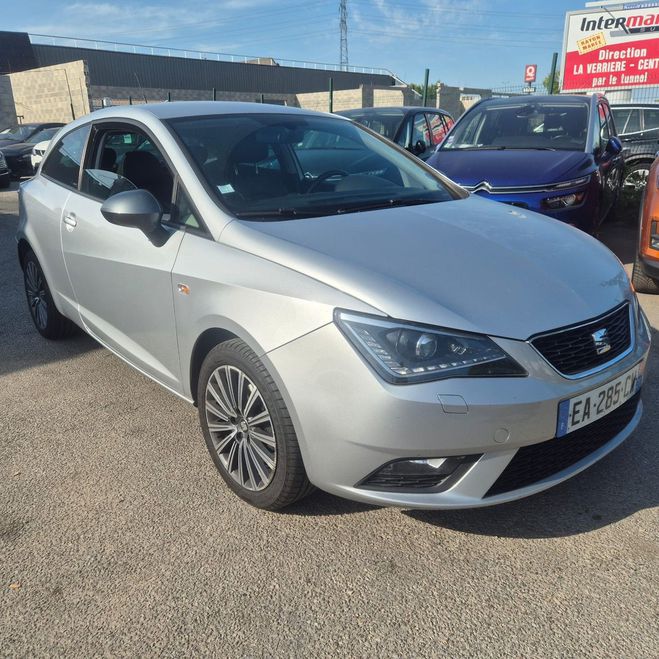Seat Ibiza IV (2) 1.2 TSI 110 CONNECT SEMI CUIR FUL Gris de 2016