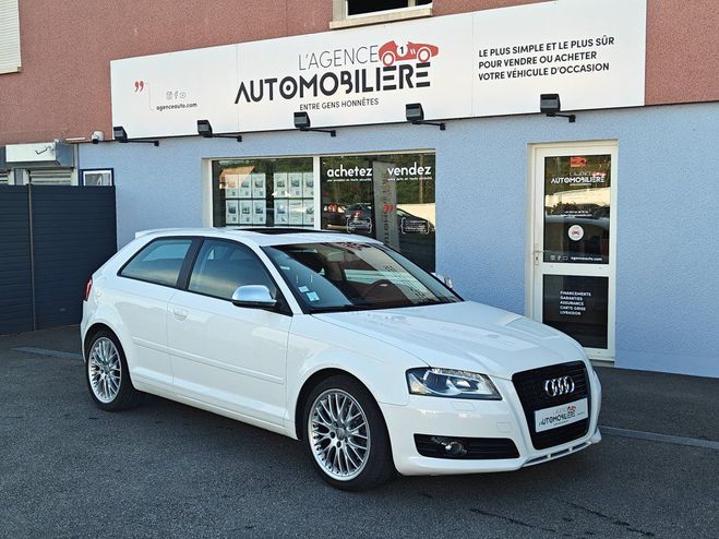 Audi A3 2.0 TFSI 200ch Ambition Luxe S-tronic 3p Blanc de 2011