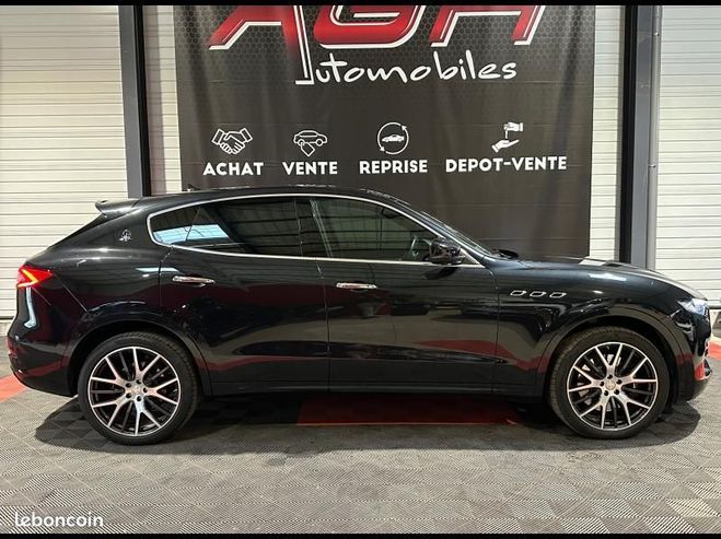 Maserati Levante 3.0 V6 430ch S Q4 Noir de 2017