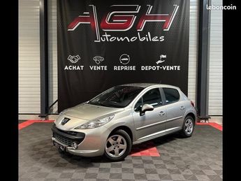  Voir détails -Peugeot 207 1.4 VTi 16v Premium 5p à Pulnoy (54)